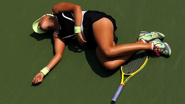 Victoria Azarenka 2010 ABD Açık'ta bayılıyor.