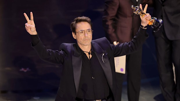 HOLLYWOOD, CALIFORNIA - MARCH 10: Robert Downey Jr. accepts the Best Supporting Actor award for "Oppenheimer" onstage during the 96th Annual Academy Awards at Dolby Theatre on March 10, 2024 in Hollywood, California. (Photo by Kevin Winter/Getty Images)