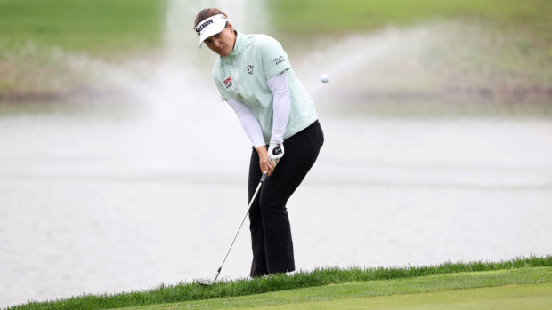 Hannah Green of Australia chips onto the 7th green during the second round of the BMW Ladies Championship 2024.