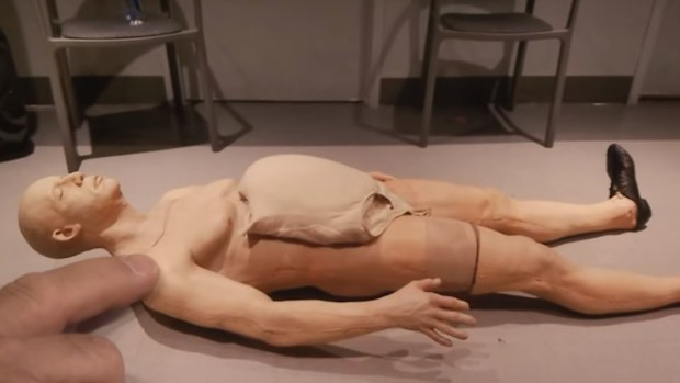 Alec Baldwin, The Tonight Show Starring Jimmy Fallon, appearance, dummy
