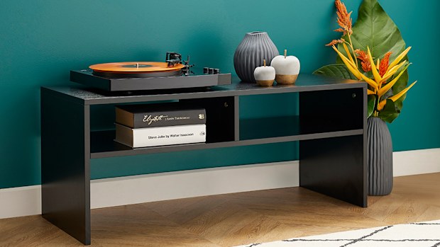 Coles joins in the homewares market.