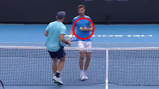 Marcel Granollers caught this live ball in he and partner Horacio Zeballos' third round men's doubles match against Yannick Hanfmann and Dominik Koepfer.