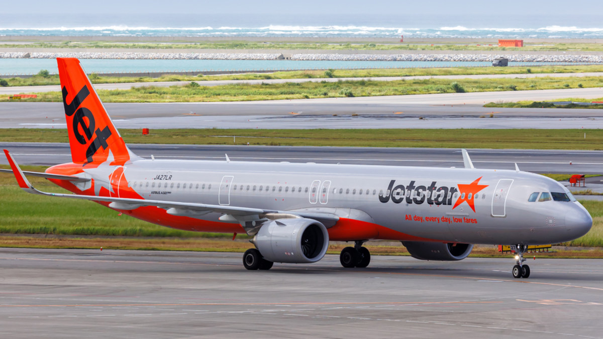 Qantas launches new Jetstar loyalty program - but there's a catch ...