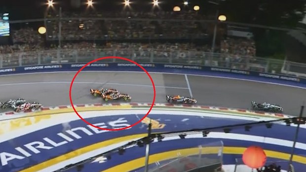 McLaren pilotları Lando Norris ve Oscar Piastri'nin Singapur'daki çarpışması.