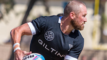 Matt Giteau in action for the LA Giltinis.