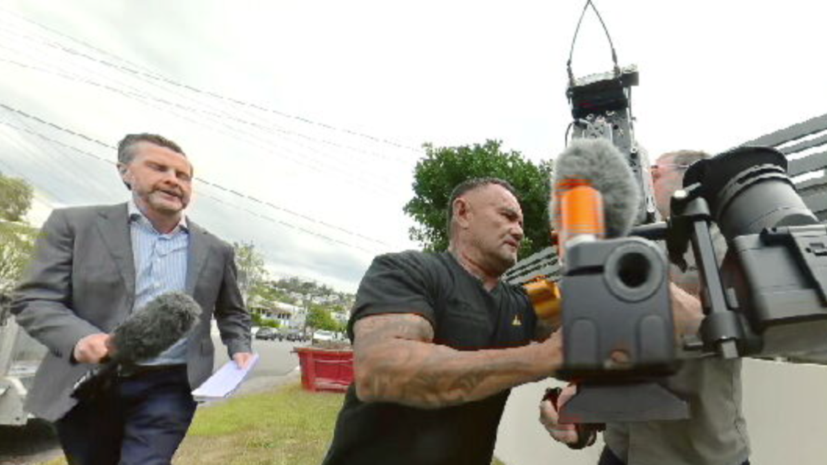 Stephen Hiku: Angry landscaper loses legal stoush | Nine.com.au