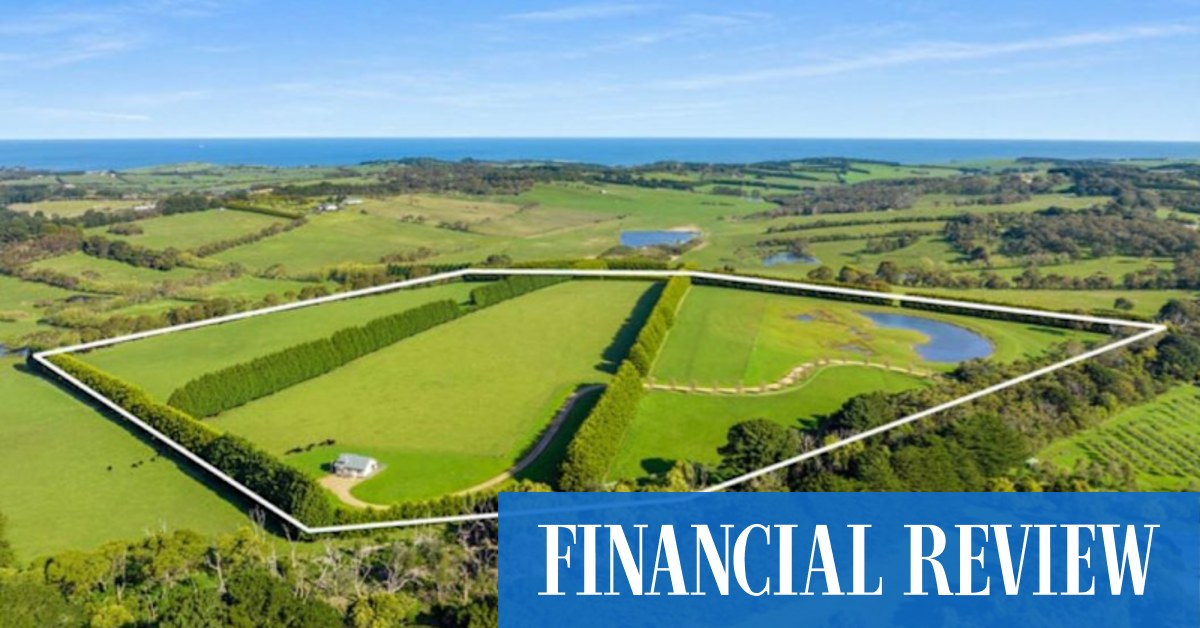 Victoria real estate: Andrew Leeming sells Mornington Peninsula acreage property for $5 million - Vimarsana News