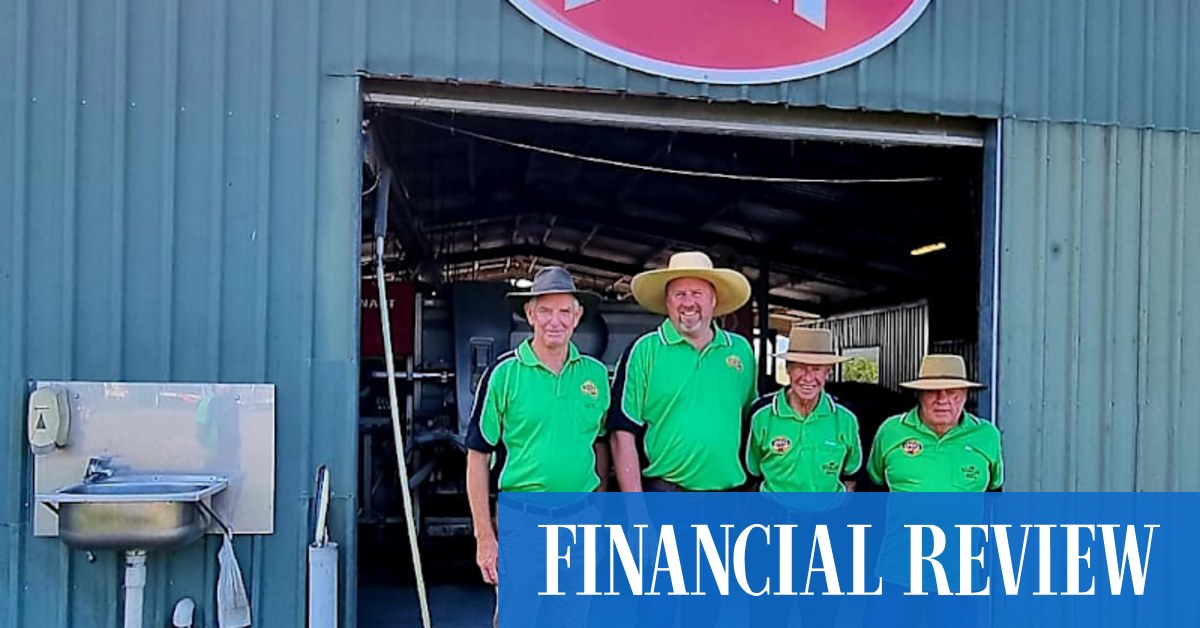 Dennis family sell popular robotic Tamrookum Dairy at Scenic Rim and 4Real Milk brand - Vimarsana News