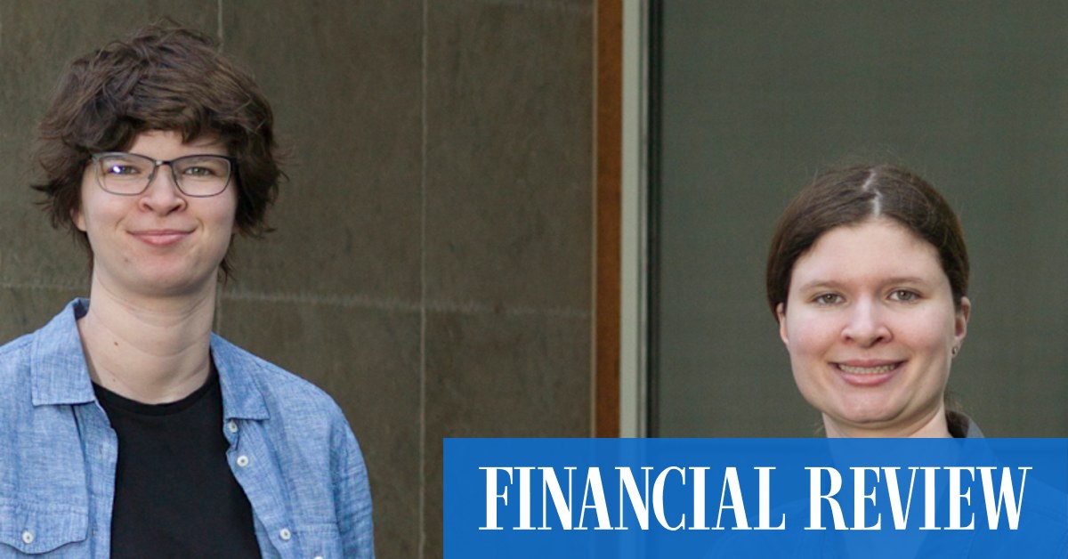 How I Bought It: These Melbourne twins bought off-the-plan apartments - Vimarsana News