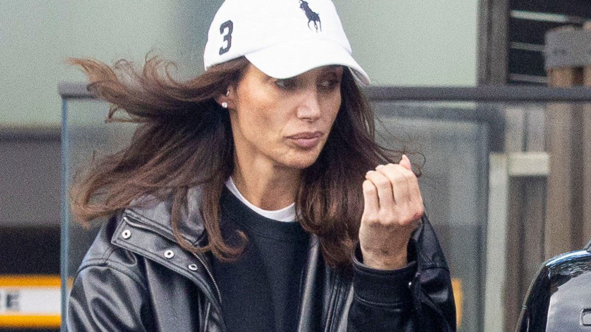 Snezana Wood: Former reality TV star seen without her wedding ring in Melbourne