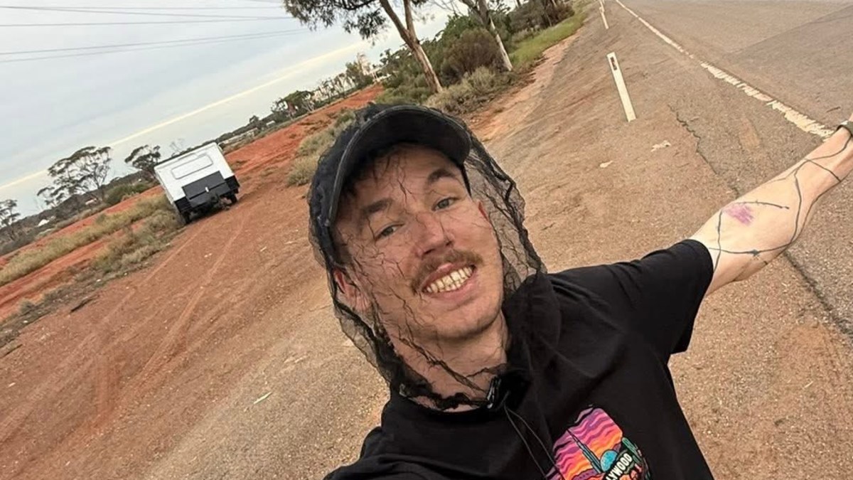 Czech tourist left stranded for days during 4000km hitchhike