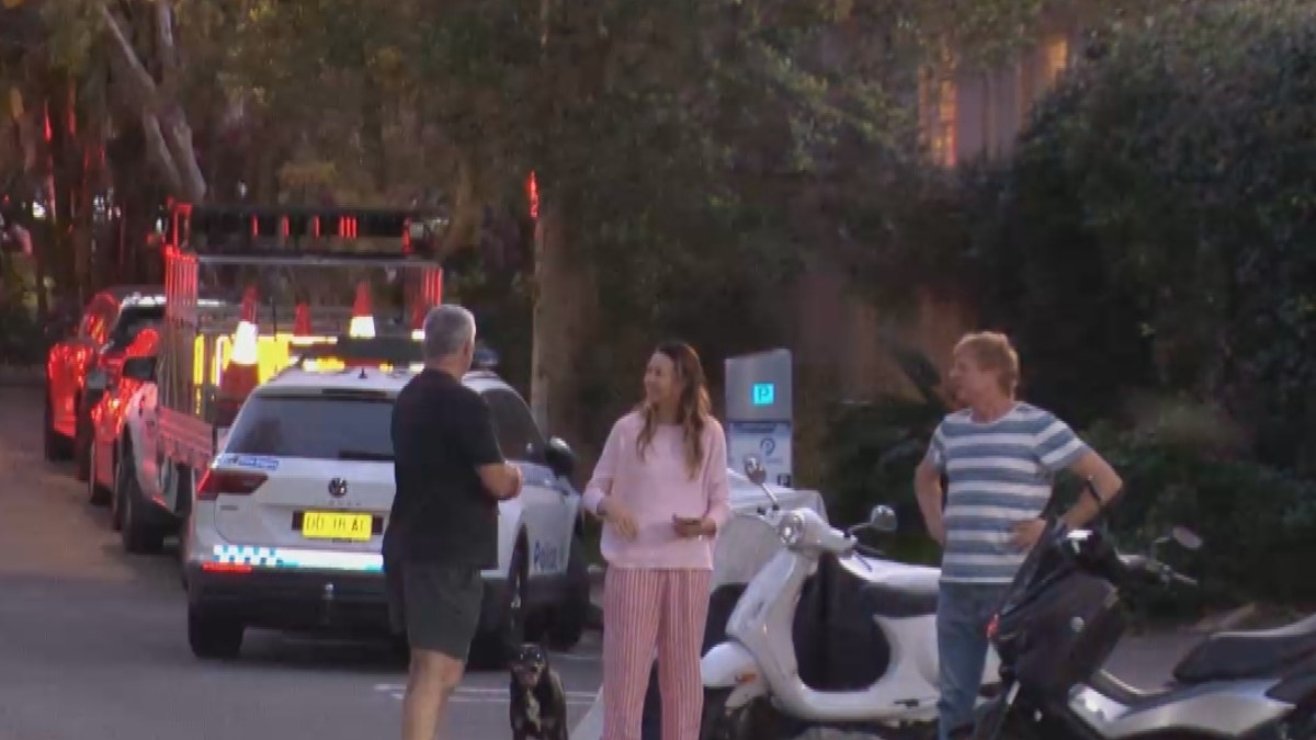 Man Arrested After Bondi Stabbing Kills Woman in Her 90s