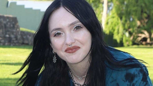 Abby Brothers says she is unable to move in with her long-term partner because it would mean she would lose her disability support payments.