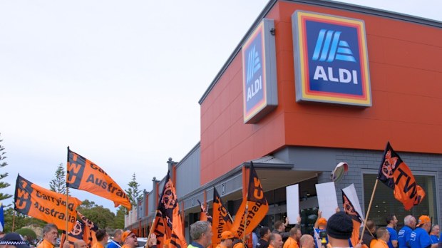 100 truckies stood together and marched to Aldi in South Fremantle 