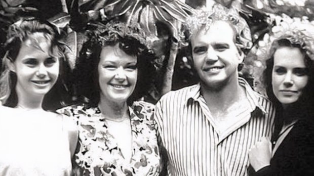 Antonia, Janelle, Antony and Nicole Kidman in a family photo