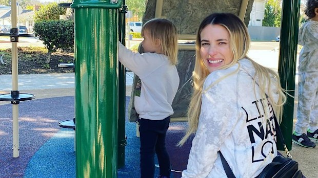 Emma Roberts son Rhodes