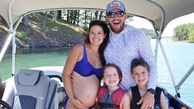 The moment a mum and influencer, Samantha Matthews, saved her husband's life during a choking incident has been caught on camera. 