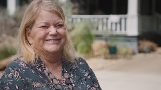 Karen returns for her third prosthetic ear after her pet dog mistakes it for a chew toy on Body Parts on 9Now. 