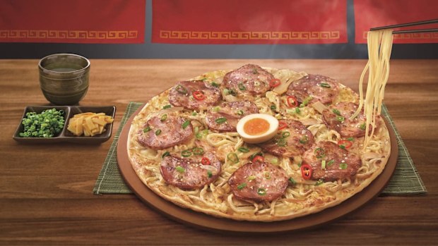 Pizza Hut Taiwan ramen pizza