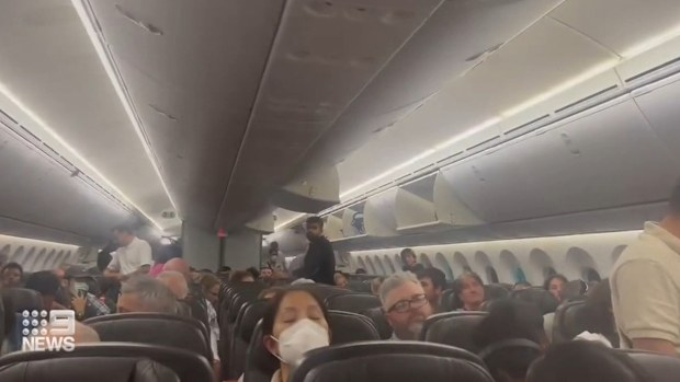 Hundreds of passengers were trapped on the Jetstar plane for hours.