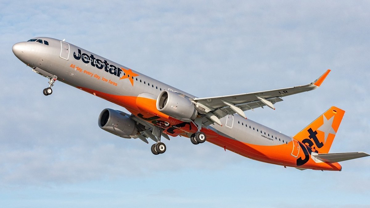 Jetstar unveils new-look Airbus fleet with fuel-saving paint | Nine.com.au