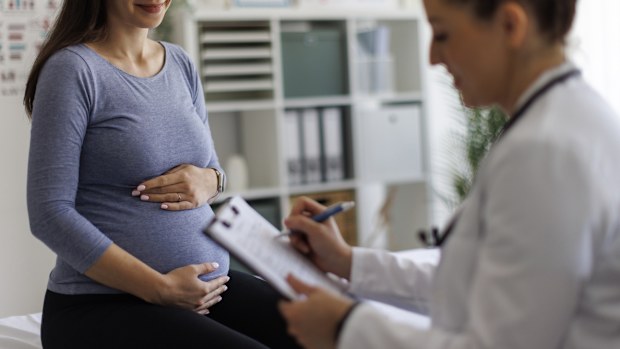 Pregnant woman at the doctor