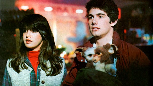 Gremlins stars Zach Galligan and Phoebe Cates.