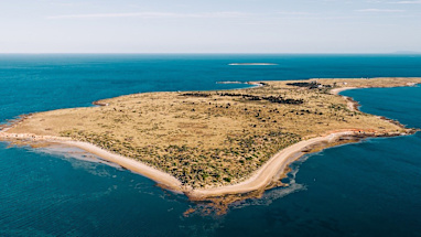 Explore a pristine island