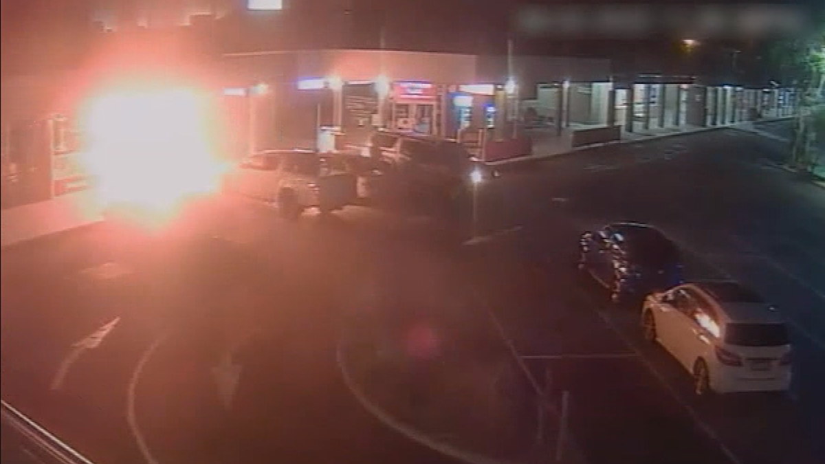 Melbourne arson: More arrests over tobacco shop fires that caused $10m ...