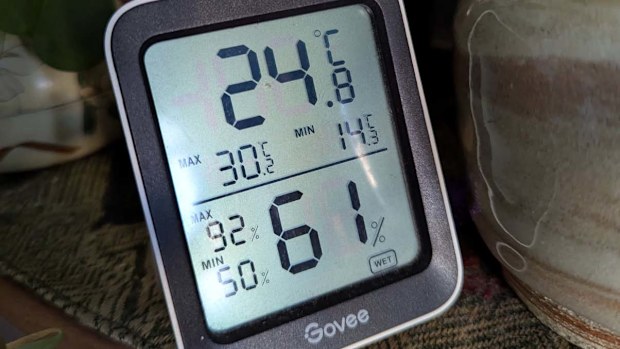 The temperature at 24 degrees in Madeline Cooper's bedroom.