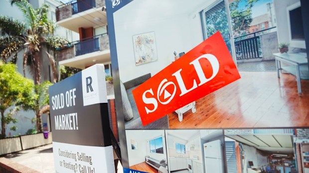 GEN23: Generics for lease signs, for sale signs, sold signs residential construction, For Sale, Lease, Rental, Home Buyers, Home Sellers, Renters, Real, Estate, Property Market, Realtor, Home, House, Property, Residence, Housing market, housing crisis, in the western suburbs, Thursday 14th of December 2023. Photo: Dion Georgopoulos / Australian Financial Review
