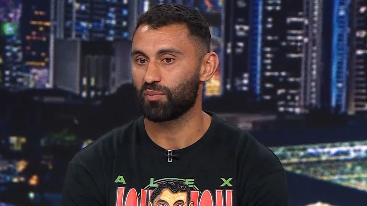 ‘Put me on the spot’: Record breaker admits PNG interest