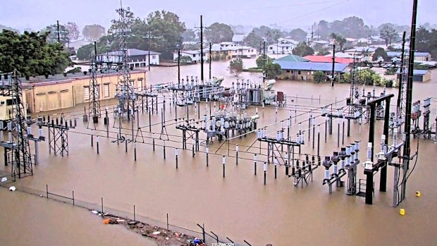 Queensland weather floods update: Second person dies in devastating ...