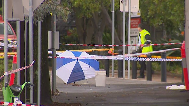 A chemical explosion has sent a University of Sydney staff member and two contractors to hospital.It's understood the staff member was carrying a bucket of acid down Darlington Lane, Darlington when it had a chemical reaction and exploded just before 10am.