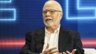 This item is mostly about Elliott boss Paul Singer, but we'll jump at any opportunity to run another photo of Michael "McDreamy" O'Looney.