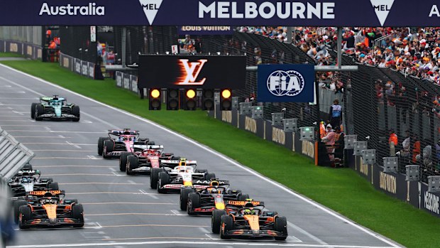 Lando Norris of Great Britain driving the (4) McLaren MCL39 Mercedes prior to lead the field away for the start prior to the F1 Grand Prix of Australia at Albert Park Grand Prix Circuit on March 16, 2025 in Melbourne, Australia. 
