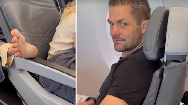 Richie and Gemma McCaw shame passenger for bare foot on flight