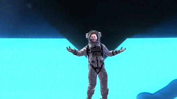 Johnny Depp appears as a moon man at MTV VMAs 2022.