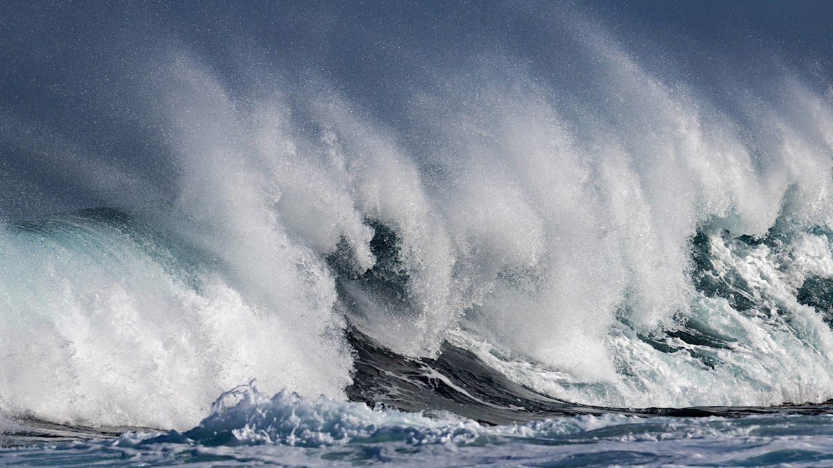 Weather NSW news: Rare wave phenomenon less likely than being struck by ...