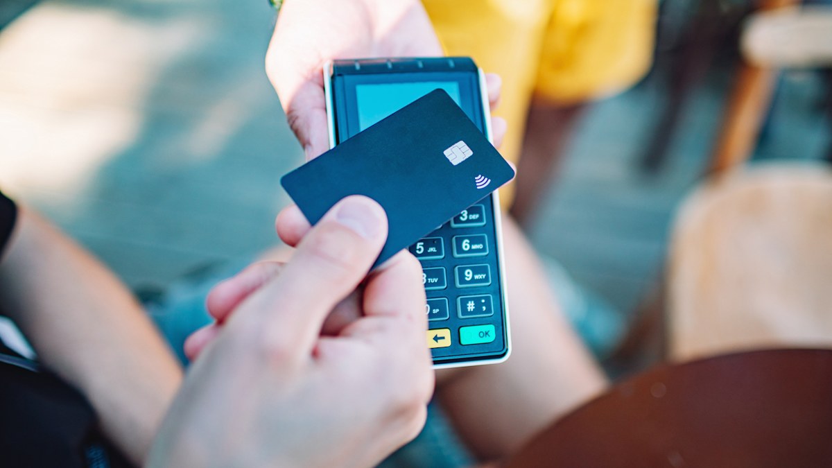 Australian bank AMP announces rollout of numberless credit cards | Nine ...