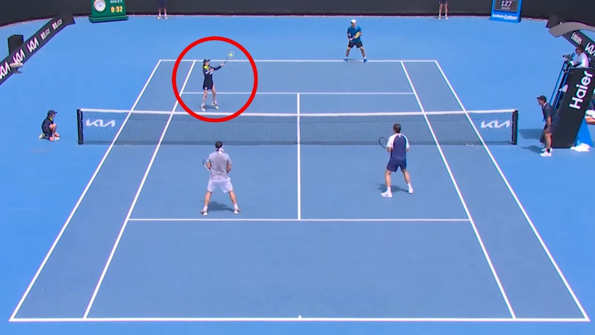 Resultaten van Jason Kubler/Marc Polmans versus Luke Johnson/Jan Zielinski; Aryna Sabalenka versus Elina Svitolina-updates; Jessica Pegula versus Elena Rybakina; Voetbalkinderen stelen de show met overwinningen tegen legendes; Mark Philippoussis verbijstert met een magische tweener