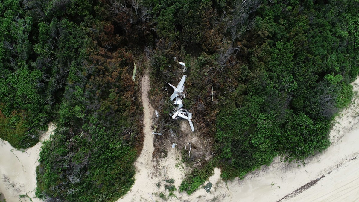 Lockhart River plane crash: Preliminary report shows no evidence of ...
