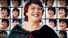 Jeni Haynes holds more than 2500 different personalities within her mind.