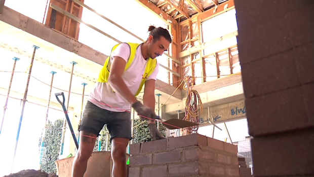 Sydneysiders spending billions in holiday savings on renovations