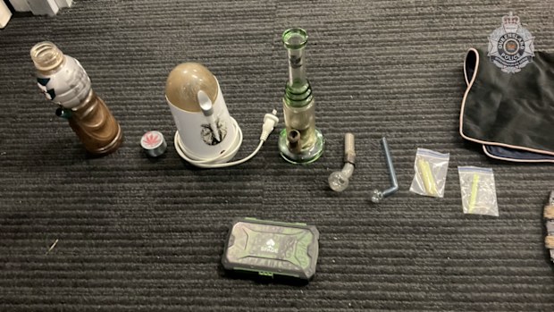Seven knives seized from man during arrest in Ipswich