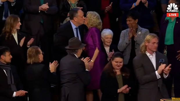 Jill Biden Doug Emhoff kiss