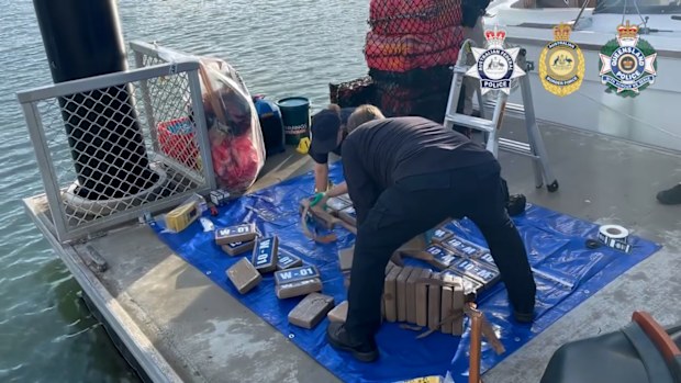 Biggest cocaine bust in Australian history as 2.34 tonnes of drugs ...