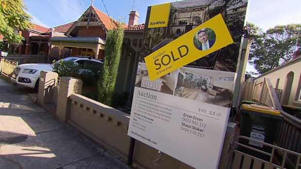 What to know before you go all in with a mortgage broker