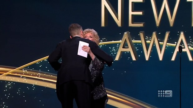 Hamish Blake accepts Bert Newton award during 2022 Logies.