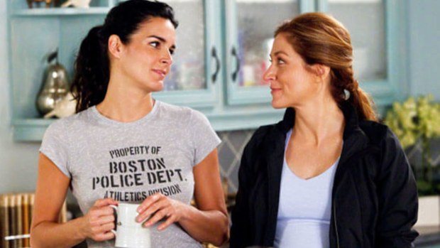 Angie Harmon Detective Jane Rizzoli Sasha Alexander Dr Maura Isles Rizzoli & Isles